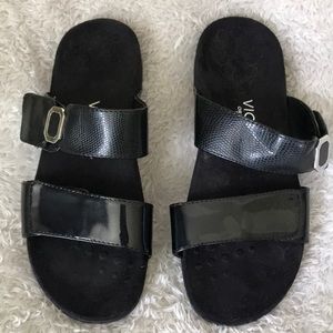 Vionic Sandals Size 7 Orthaheel Technology